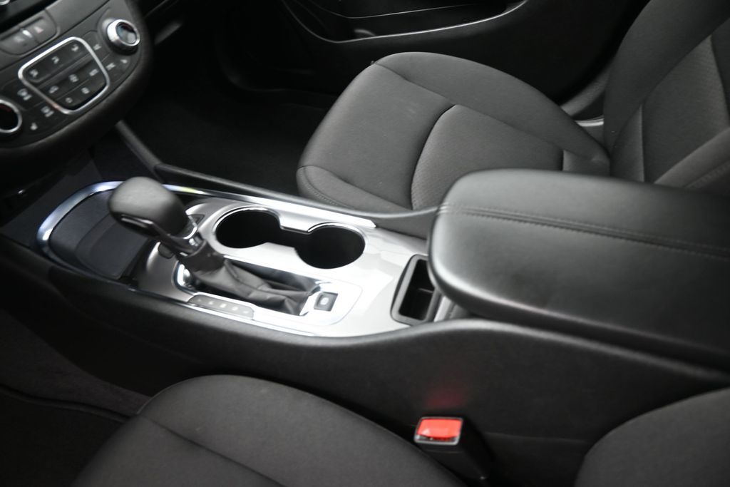 Used 2024 Chevrolet Malibu Sedan