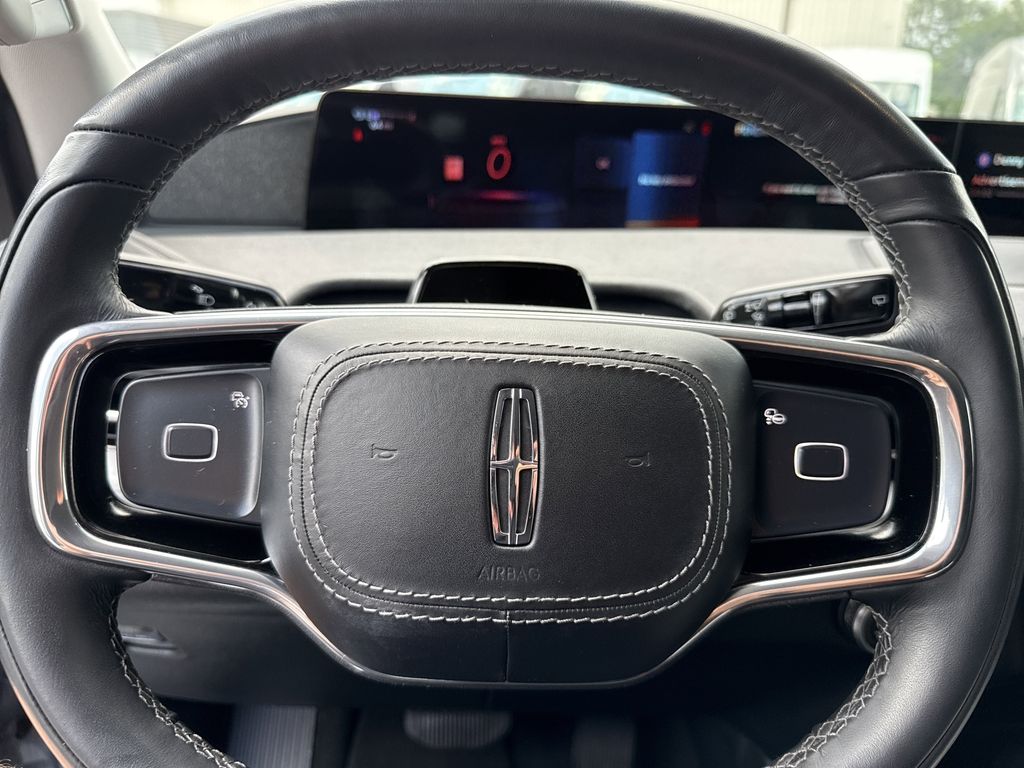 Used 2025 Lincoln Navigator L SUV