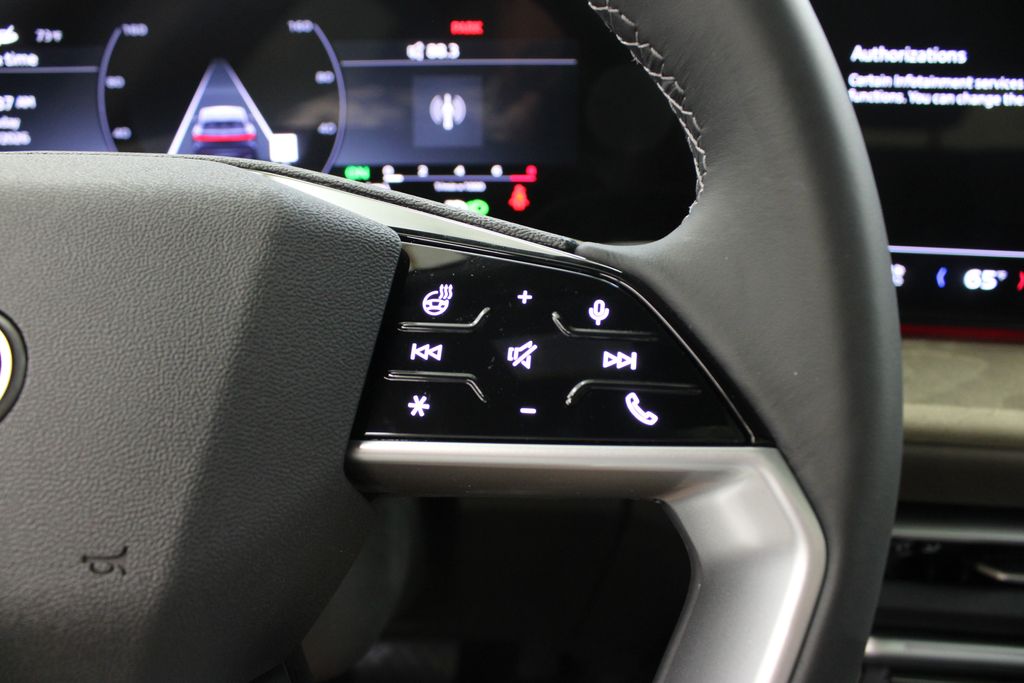 new 2025 Audi Q5 car, priced at $62,078