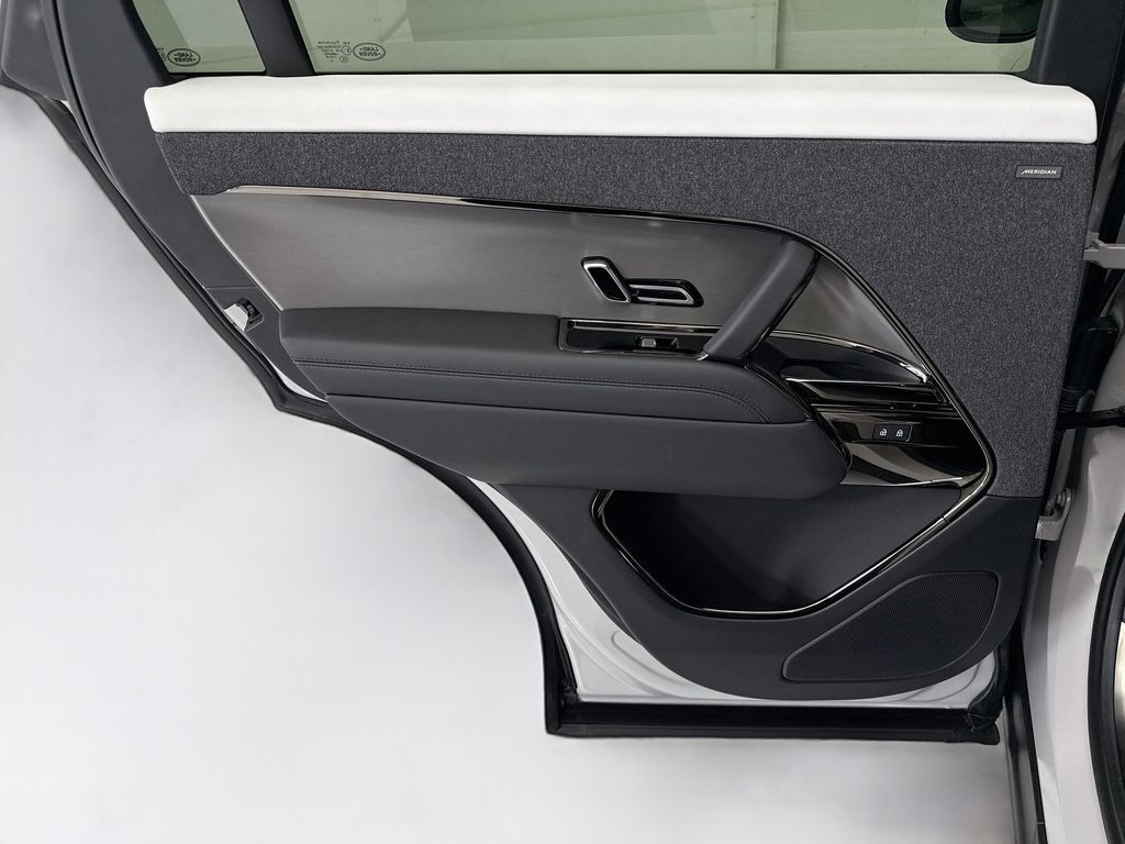 Thumbnail: 2026 Land Rover Range Rover Sport - 25
