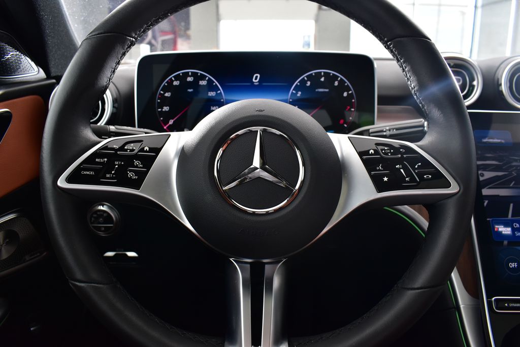 Thumbnail: 2025 Mercedes-Benz C-Class - 16