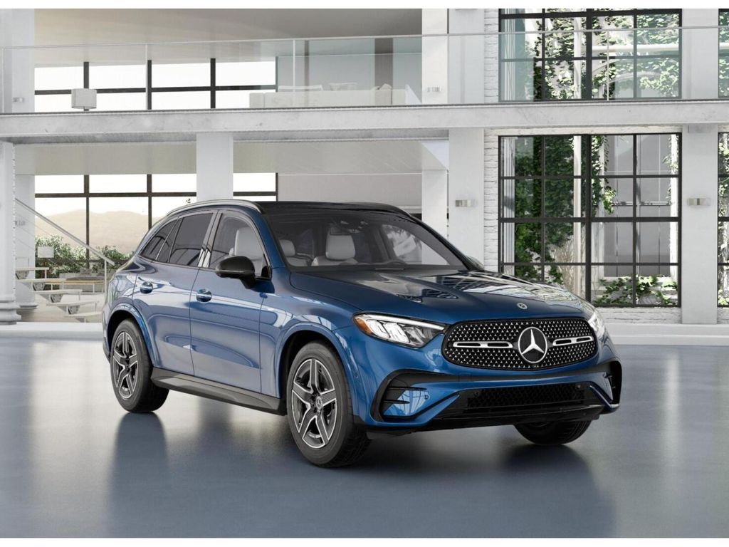 Thumbnail: 2026 Mercedes-Benz GLC - 10