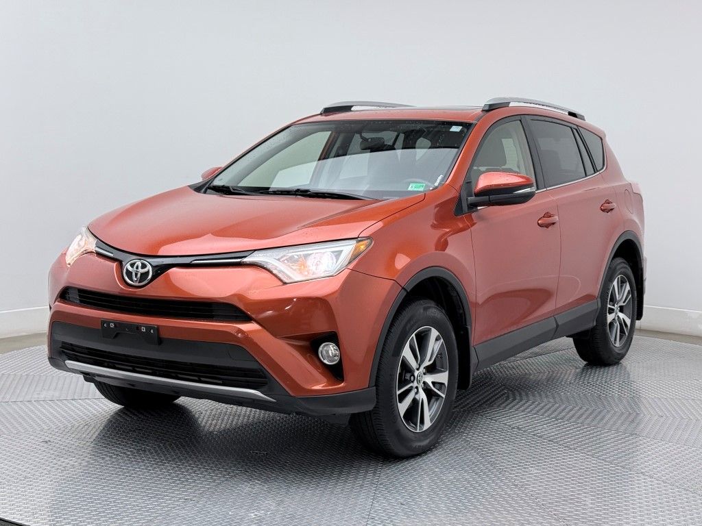 Thumbnail: 2016 Toyota RAV4 - 5