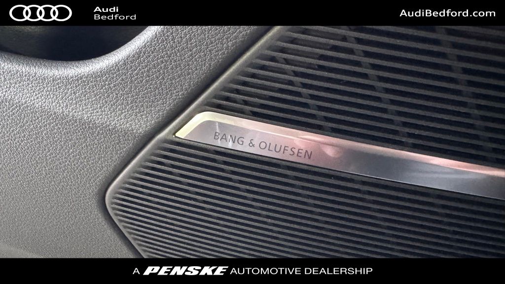 Thumbnail: 2026 Audi Q8 - 13