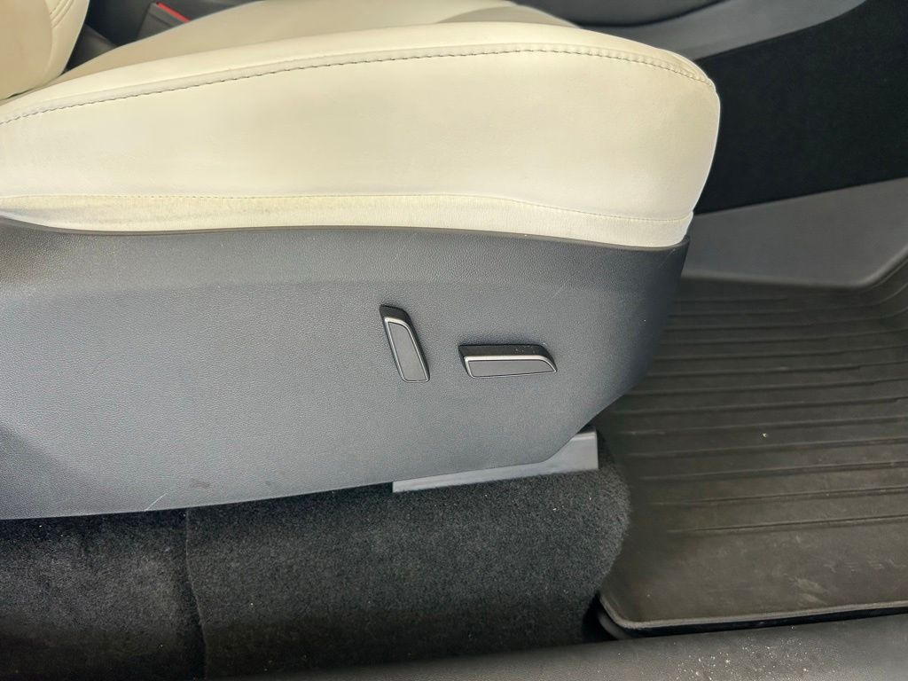 Used 2024 Black Tesla Long Range image 22