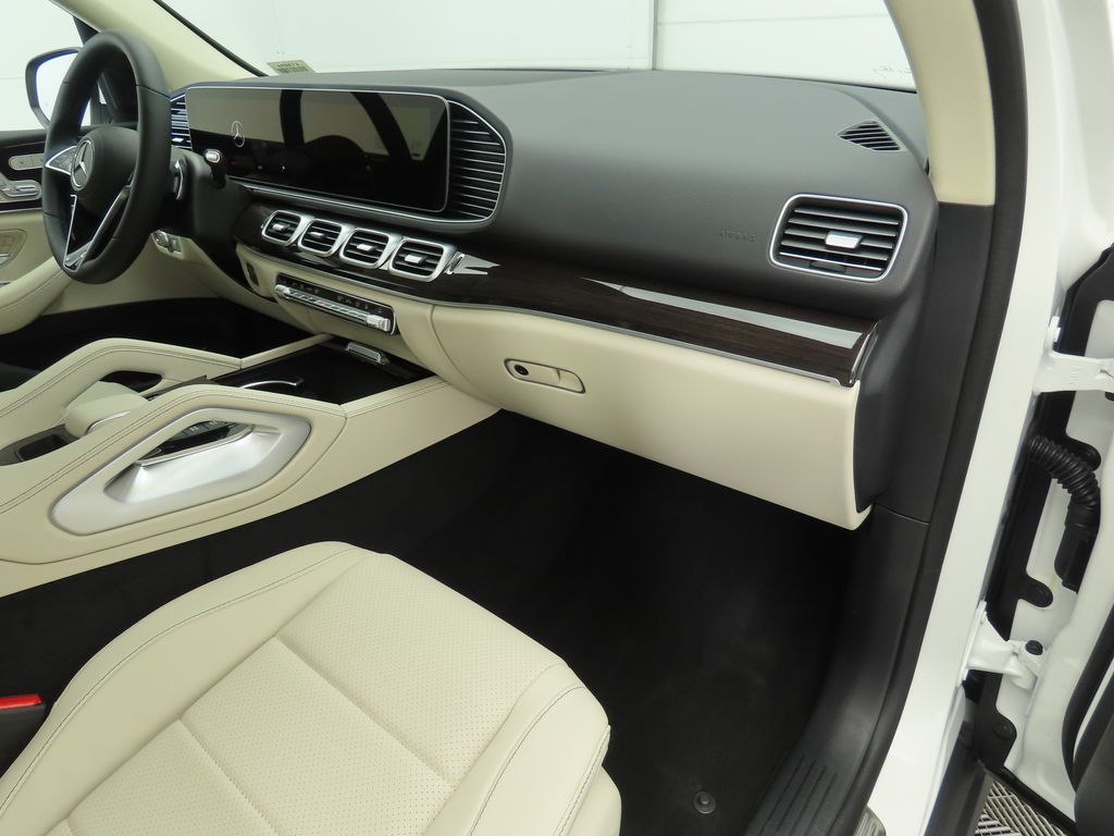 2025 Mercedes-Benz GLE 450 18