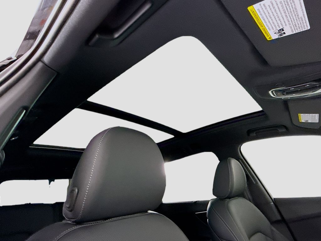 Thumbnail: 2026 Audi Q7 - 20