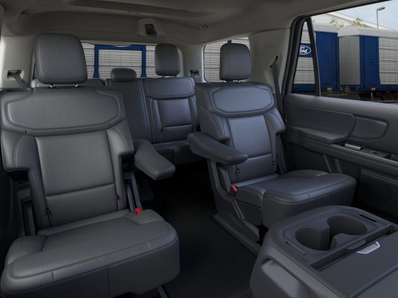 new 2026 Ford Expedition car, priced at $73,335