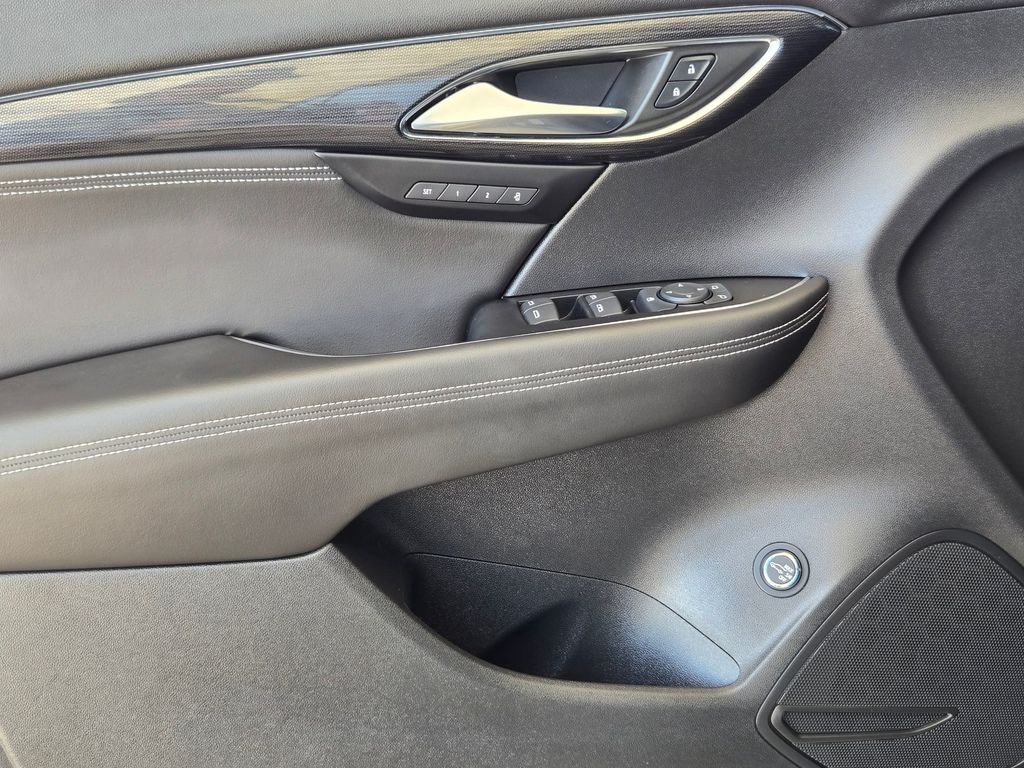 Used 2023 Buick Envision SUV