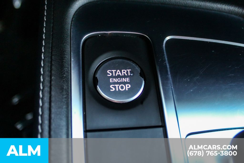 Used 2023 Black INFINITI Sensory image 31