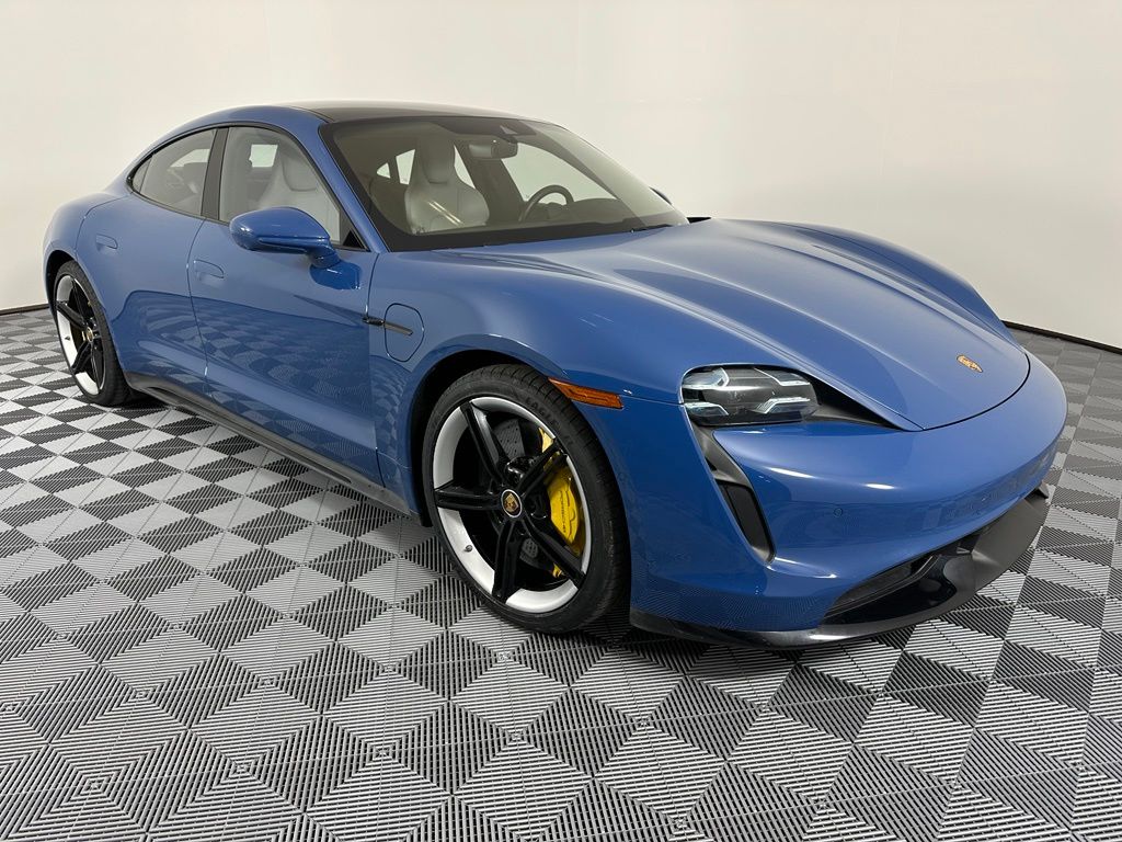 Thumbnail: 2024 Porsche Taycan - 12