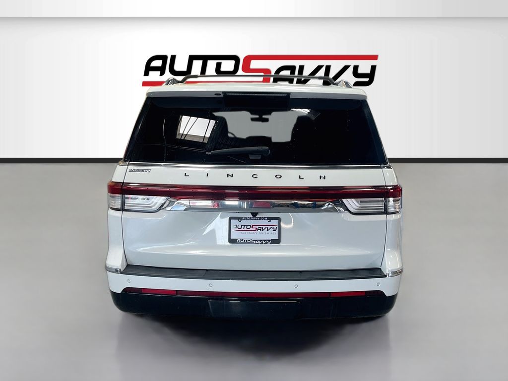 Used 2024 White Metallic Lincoln Black Label image 6