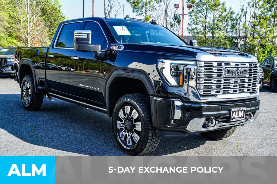 Used 2025 Black GMC Denali image 3