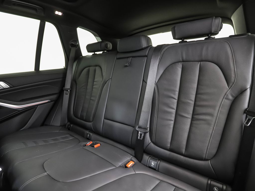 Thumbnail: 2020 BMW X5 - 22