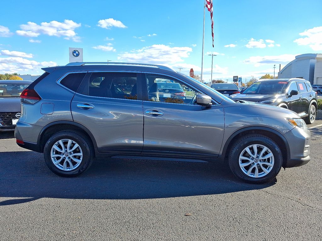 Thumbnail: 2020 Nissan Rogue - 7