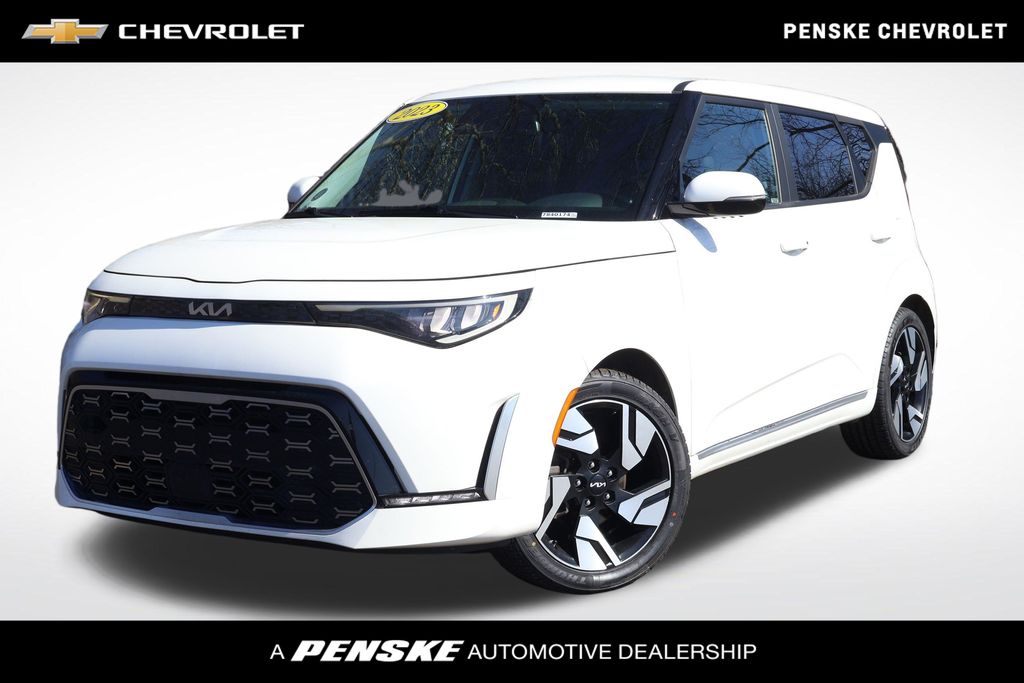 Thumbnail: 2023 Kia Soul - 1
