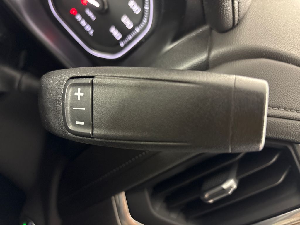 Certified Used 2020 White GMC Denali image 27