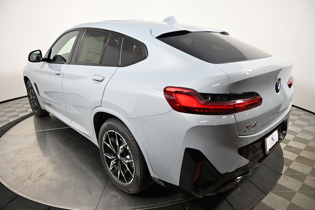 2025 BMW X4 xDrive30i 3