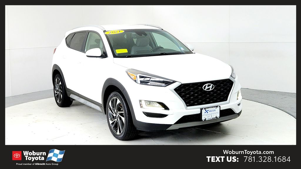 White Cream 2021 Hyundai Tucson SUV / Crossover All-Wheel Drive 6-Speed Automatic