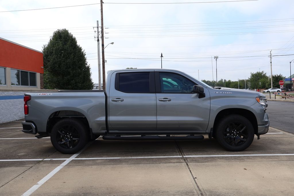 Thumbnail: 2026 Chevrolet Silverado 1500 - 8