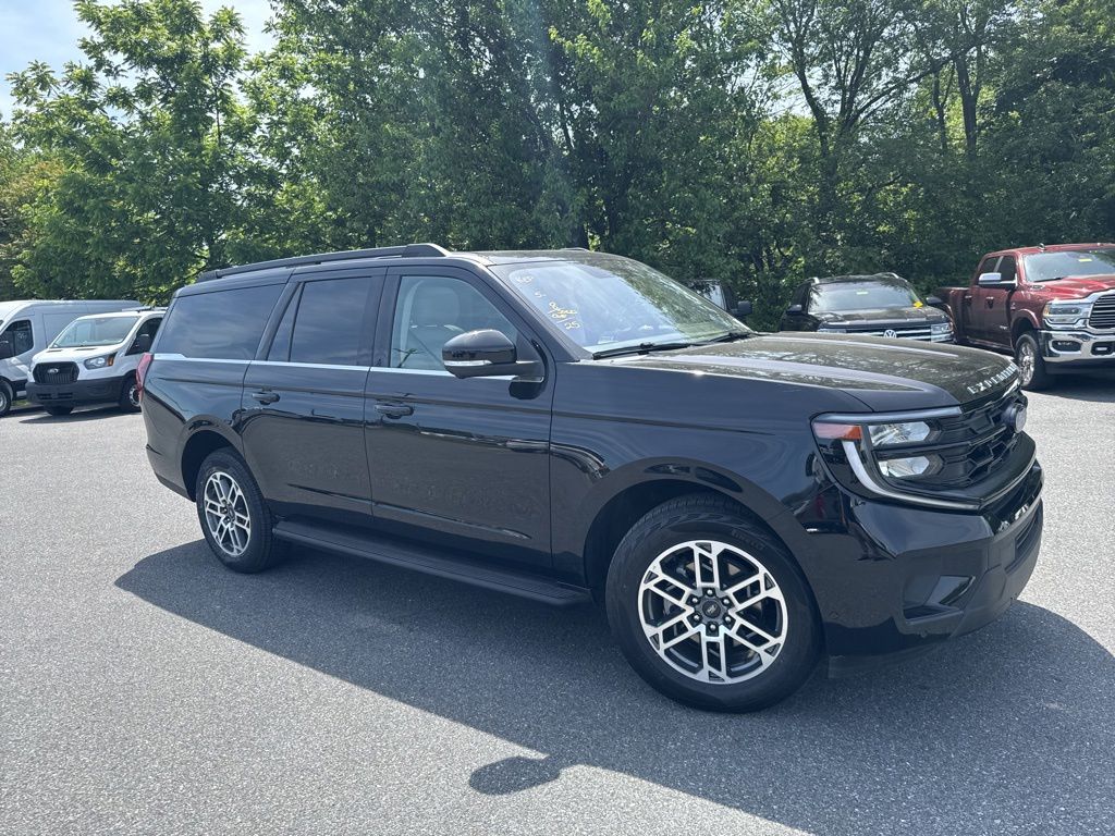 Agate Black Metallic 2025 Ford Expedition MAX Active 4WD SUV / Crossover Four-Wheel Drive Automatic