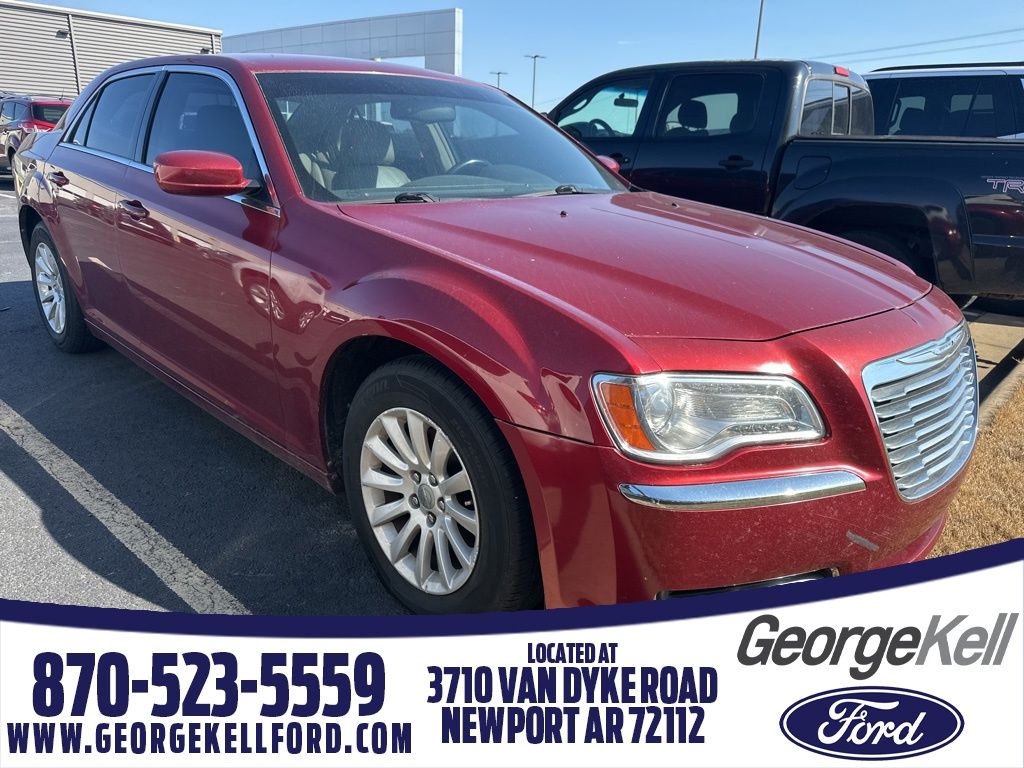 2013 Chrysler 300 RWD