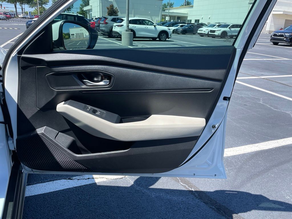 Thumbnail: 2025 Honda Accord - 29