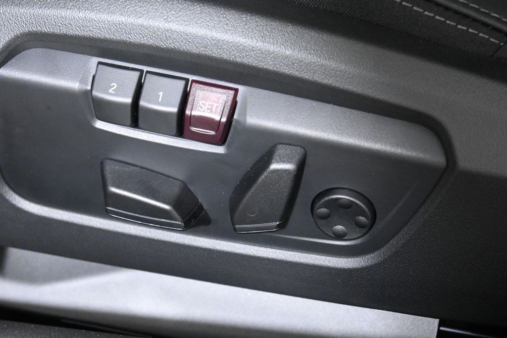 Thumbnail: 2026 MINI Cooper - 25