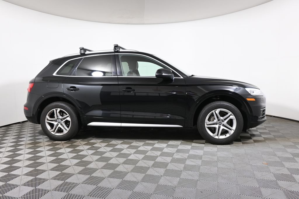 Thumbnail: 2019 Audi Q5 - 8