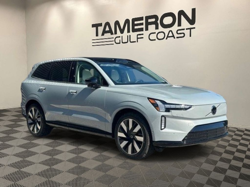 Gray 2025 Volvo EX90 Twin Ultra 7-Passenger eAWD SUV / Crossover All-Wheel Drive 1-Speed Automatic