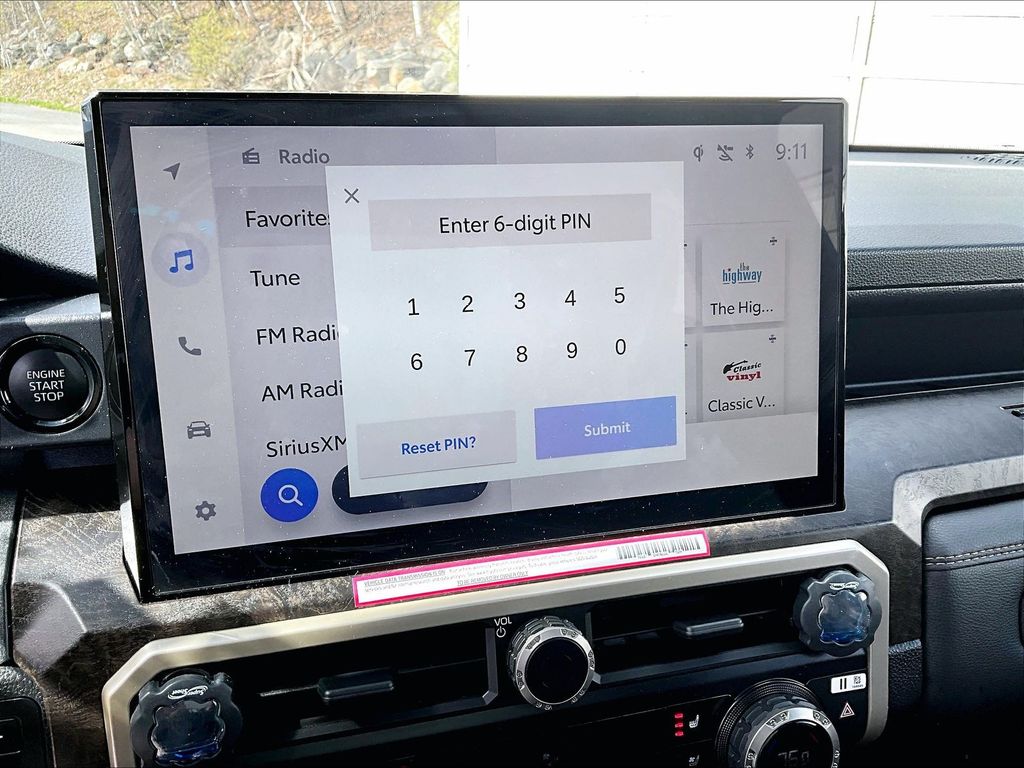 2024 Toyota Tacoma — photo 18