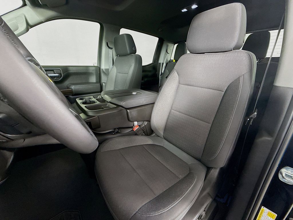 Thumbnail: 2021 Chevrolet Silverado 1500 - 19