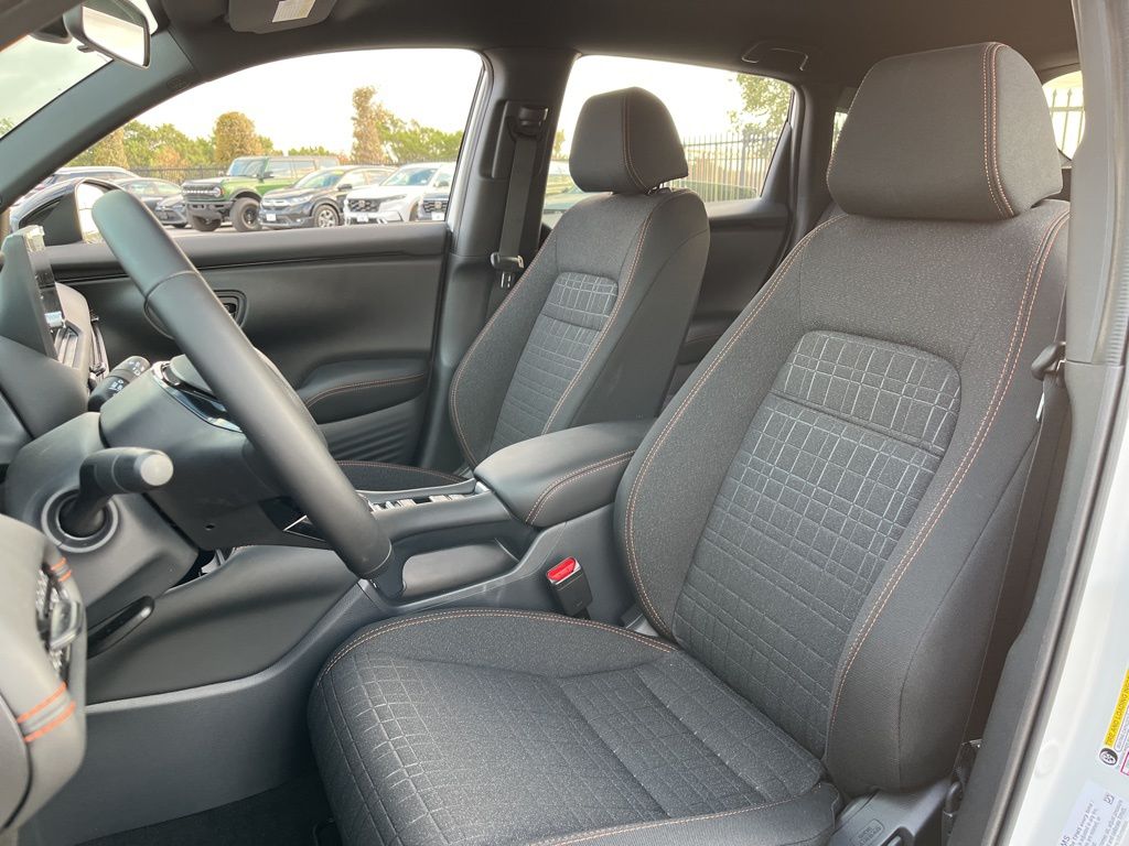 Thumbnail: 2026 Honda HR-V - 12