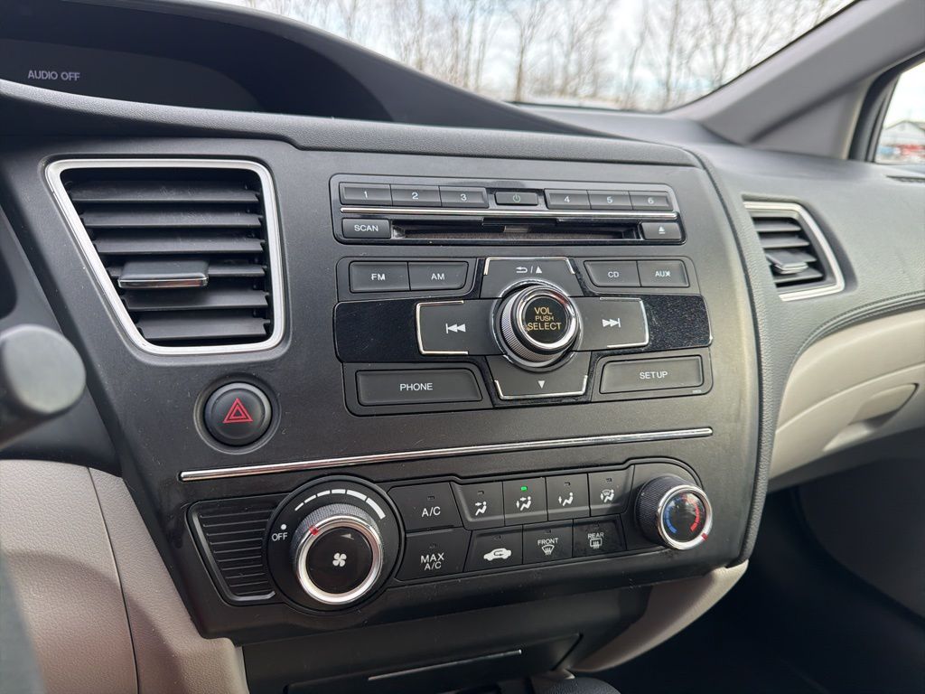 Thumbnail: 2015 Honda Civic - 31