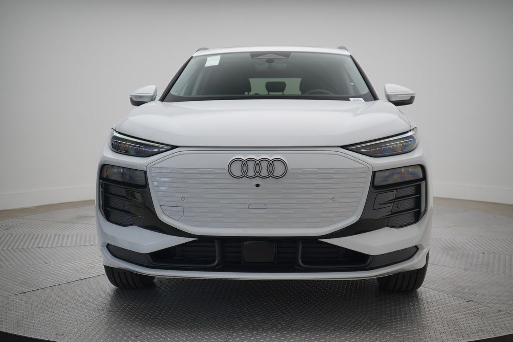 2025 Audi Q6 e-tron Premium 5