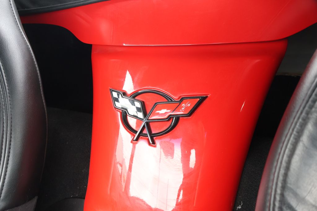 Thumbnail: 2001 Chevrolet Corvette - 30