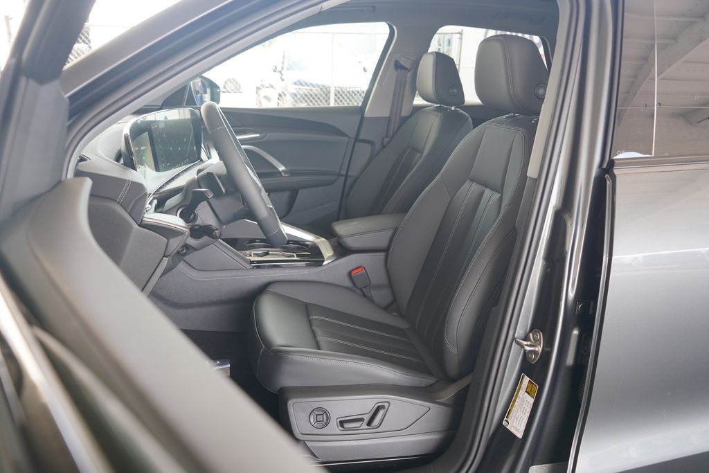 Thumbnail: 2026 Audi Q5 - 6