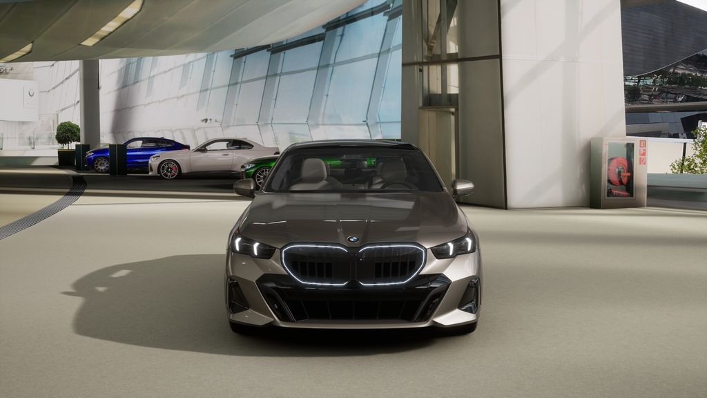 Thumbnail: 2026 BMW 5 Series - 3