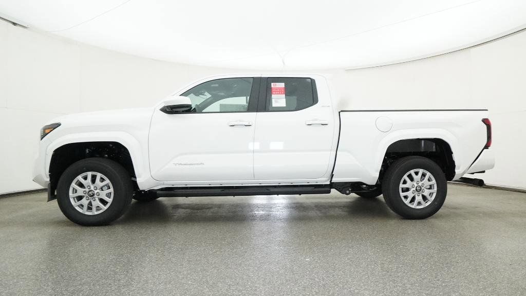 Thumbnail: 2025 Toyota Tacoma - 12