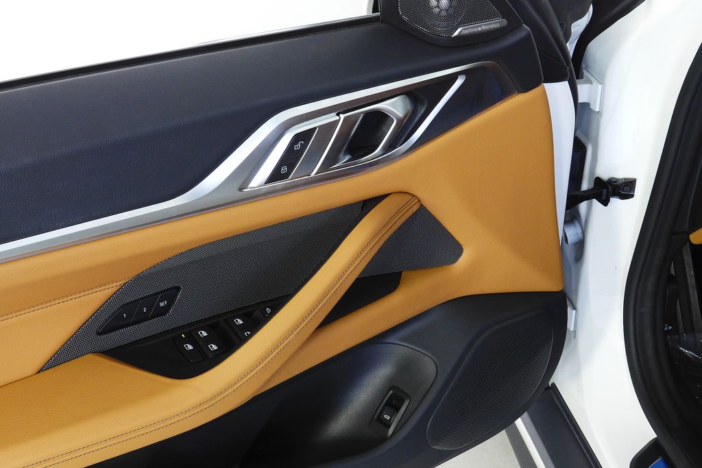 Thumbnail: 2024 BMW i4 - 12