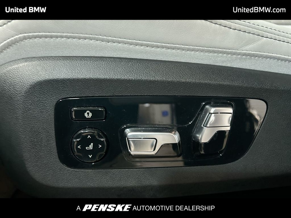 2024 BMW X5 xDrive40i 12