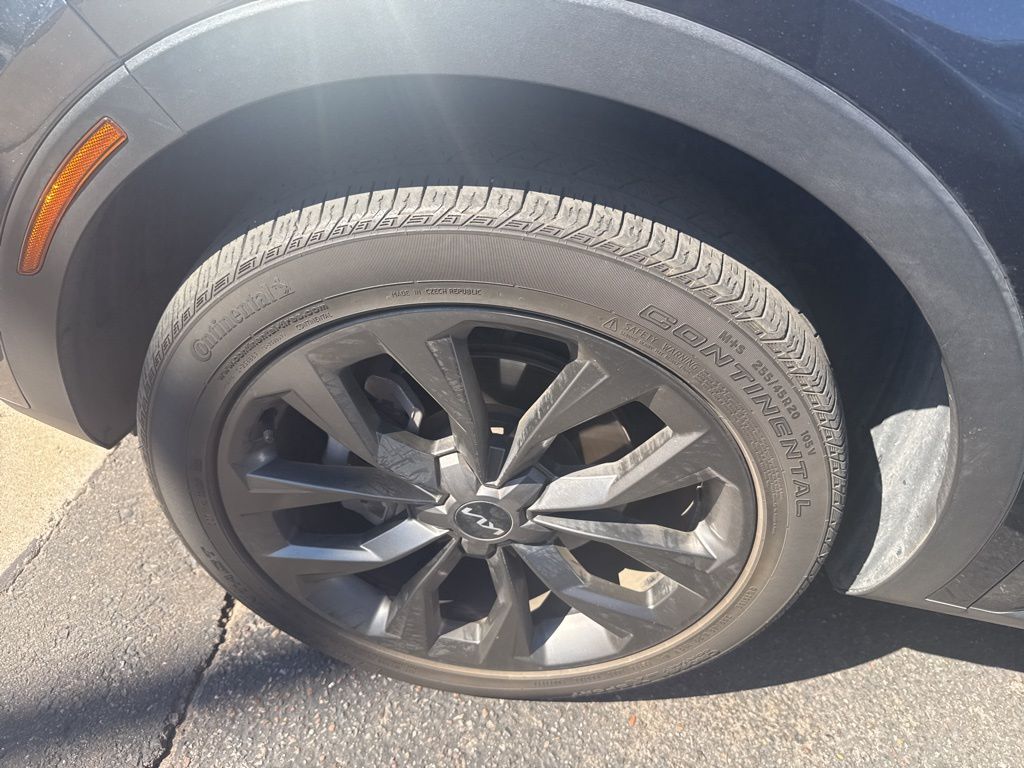 Thumbnail: 2022 Kia Sorento - 18