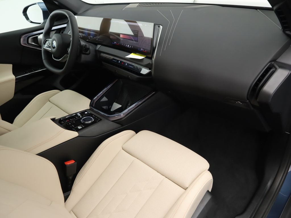 Thumbnail: 2026 BMW X3 - 18
