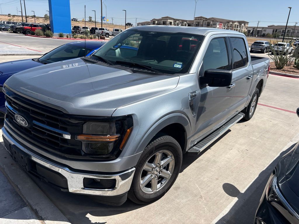 2025 Ford F-150 XLT SuperCrew RWD