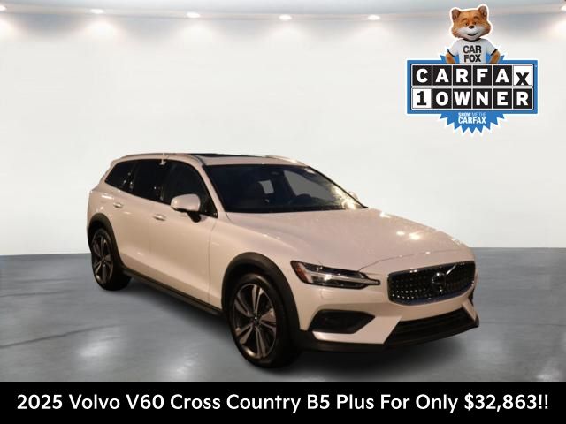 2025 Volvo V60 Cross Country B5 Plus AWD