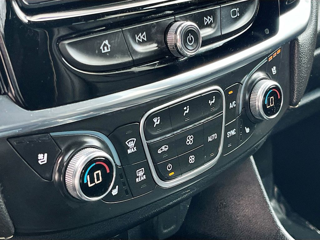 Used 2023 Black Chevrolet Premier image 21