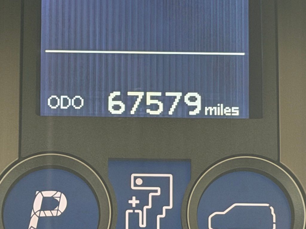 Used 2019 Gray Lexus 460 image 12