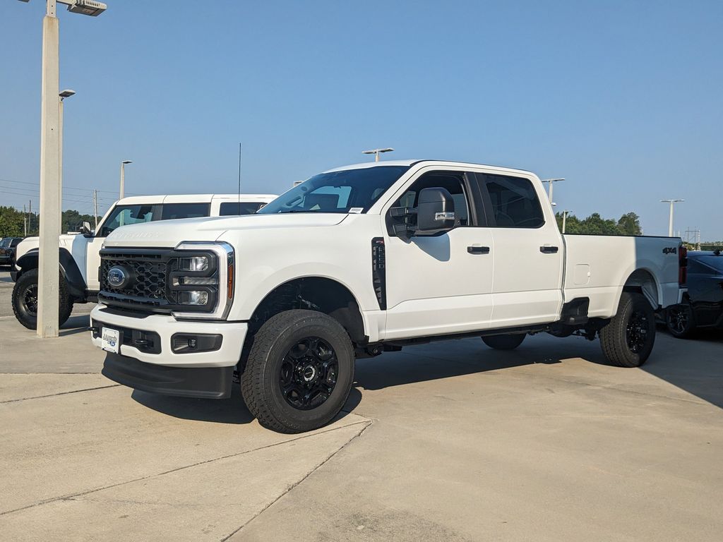 2025 Ford F-250 Super Duty XL