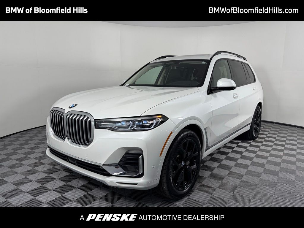 2022 BMW X7 xDrive40i -
                Bloomfield Hills, MI
