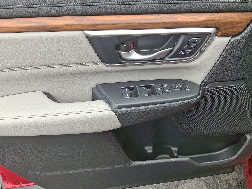 2021 Honda CR-V Touring 13